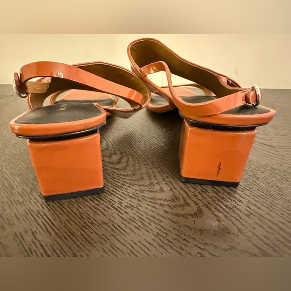 VIA SPIGA Women's Forte Block Heel Sandal size 9.5, is a salmon color - Picture 3 of 7